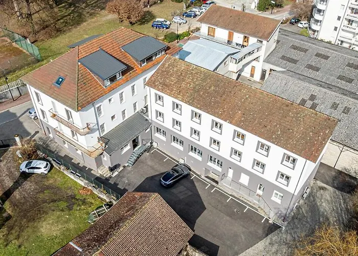 Le Dauphine 10 * Allevard